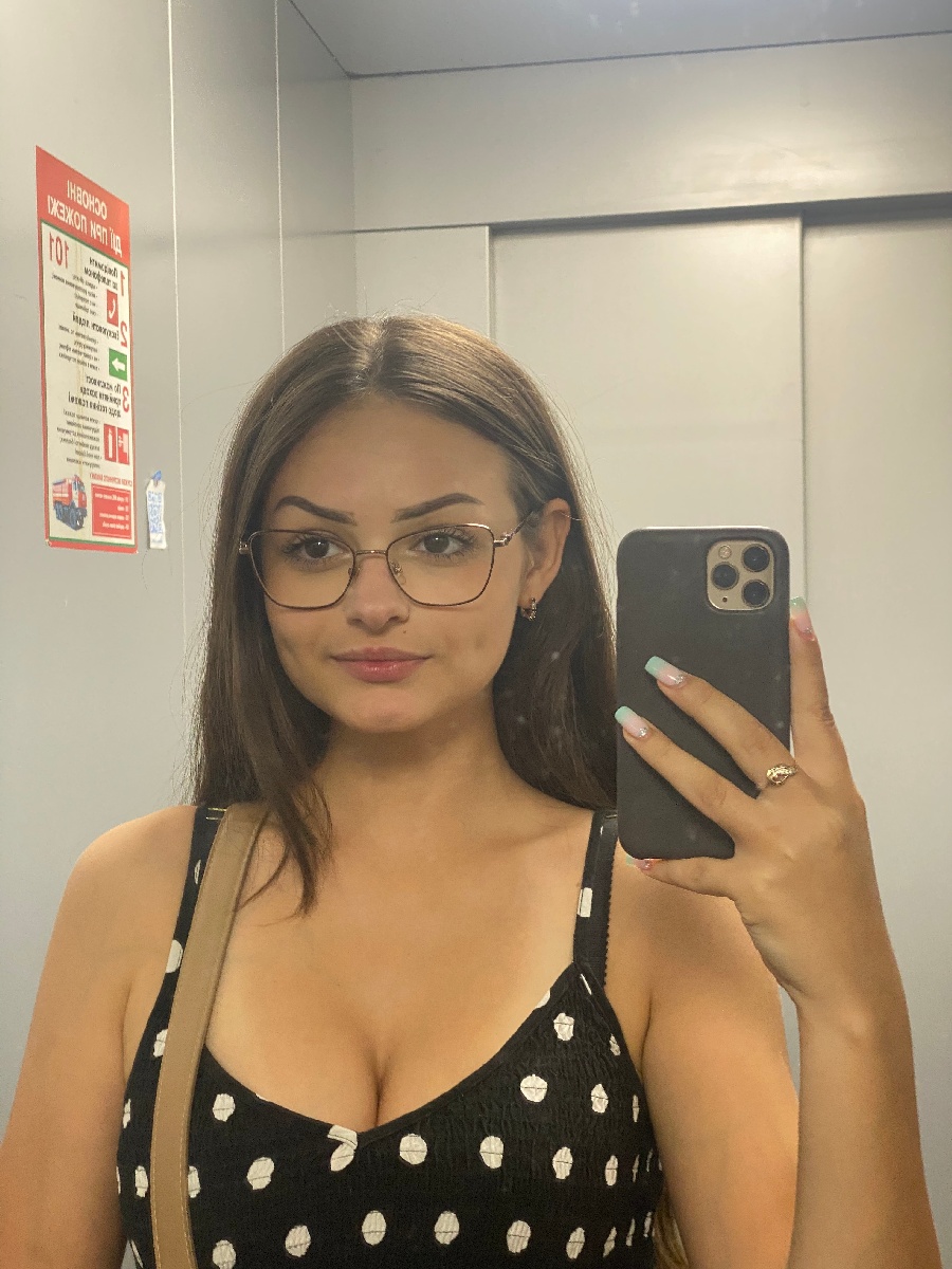 Sexy model Stacy in Philadelphia