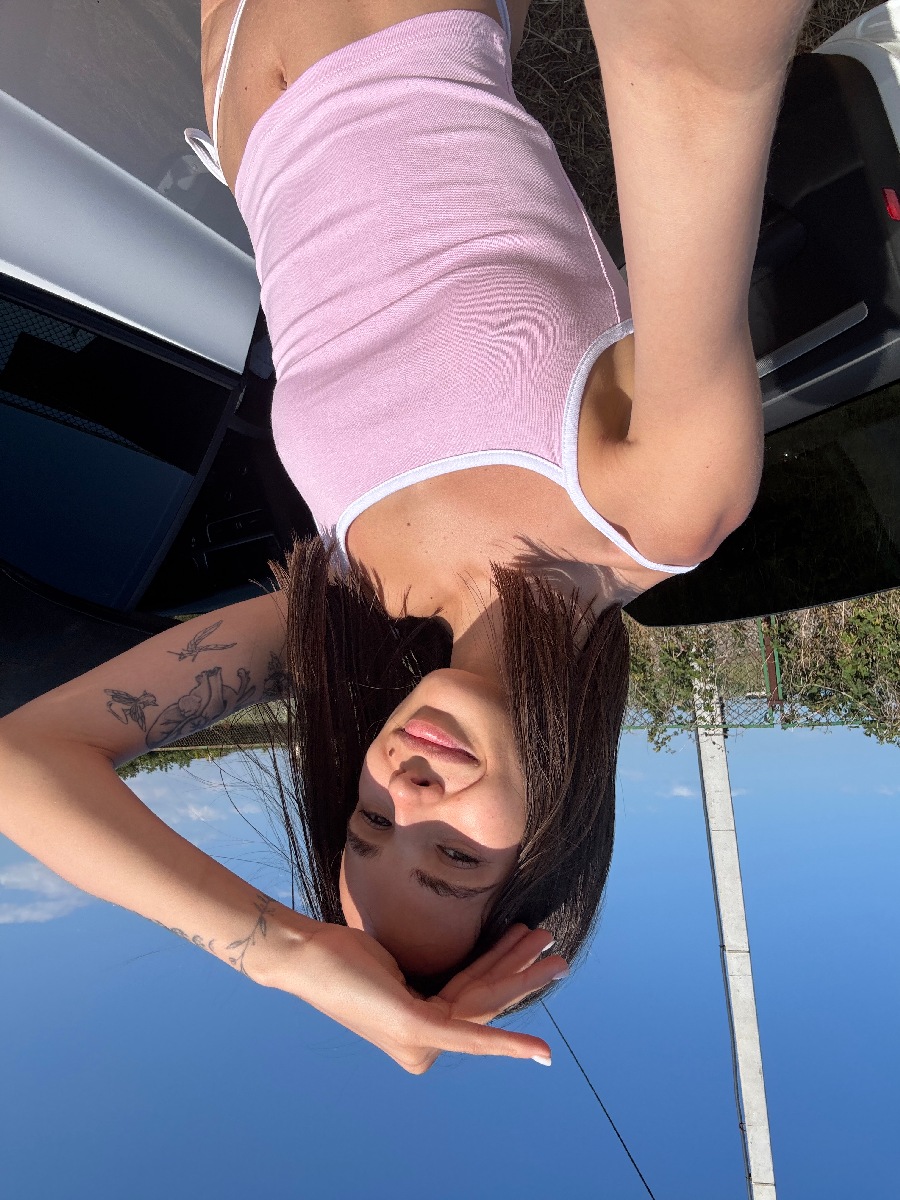 Sexy model Tina in Philadelphia